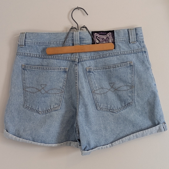 Classic Light Blue Denim Button-Front Women’s Shorts - Picture 2 of 4